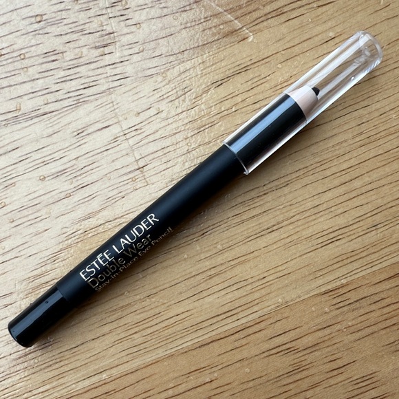 Estée Lauder Double Wear Stay-in-Place Lip Pencil
#1 Onyx!!🔥🔥🔥 - Picture 1 of 13